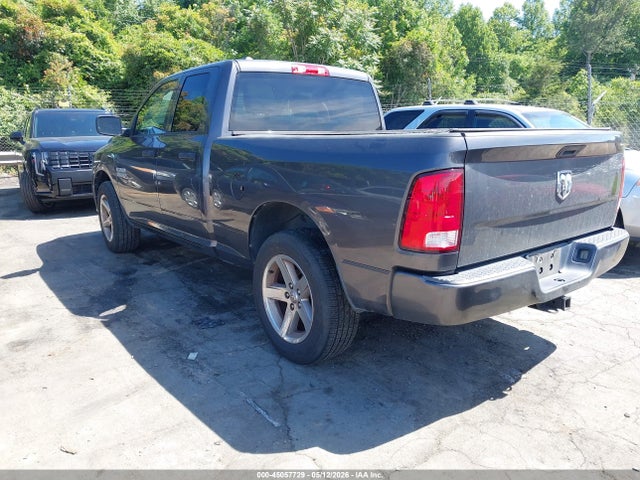 2015 Ram 1500 Express მანქანა იყიდება აუქციონზე, vin: 1C6RR6FG5FS742371, აუქციონის ნომერი: 45057729