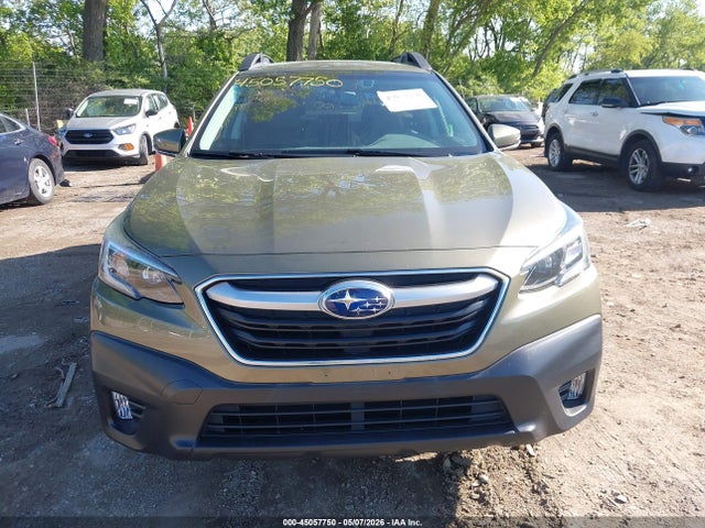 45057750 :رقم المزاد ، 4S4BTACCXL3208297 vin ، 2020 Subaru Outback Premium مزاد بيع