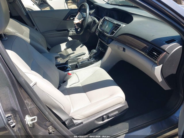 2017 Honda Accord Ex-l მანქანა იყიდება აუქციონზე, vin: 1HGCR2F85HA283806, აუქციონის ნომერი: 45057771