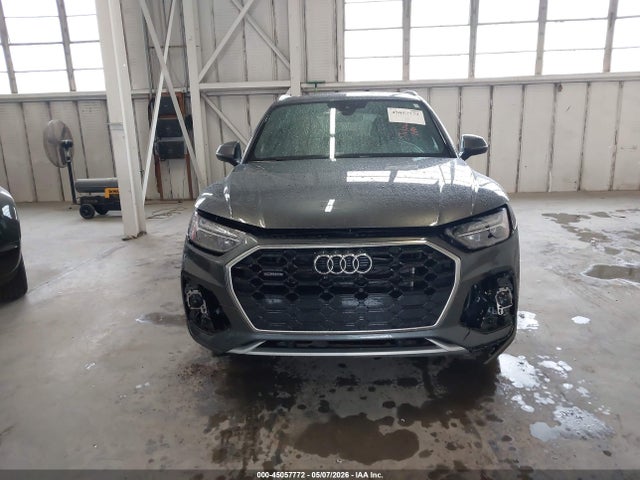 2024 Audi Q5 E Premium Plus 55 მანქანა იყიდება აუქციონზე, vin: WA1E2AFY4R2120785, აუქციონის ნომერი: 45057772