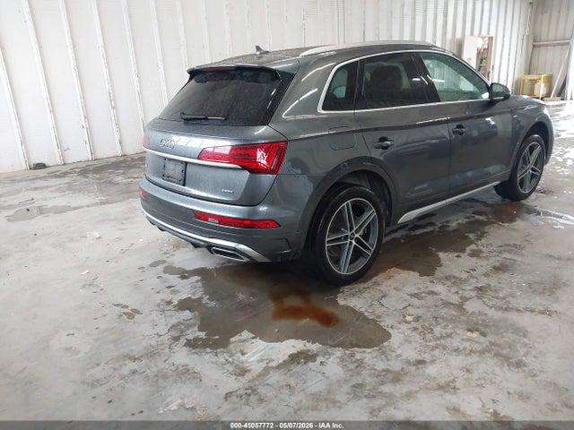 2024 Audi Q5 E Premium Plus 55 მანქანა იყიდება აუქციონზე, vin: WA1E2AFY4R2120785, აუქციონის ნომერი: 45057772