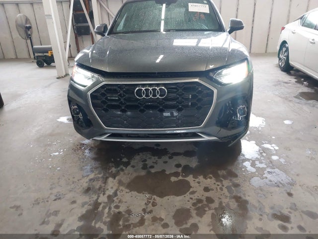 2024 Audi Q5 E Premium Plus 55 მანქანა იყიდება აუქციონზე, vin: WA1E2AFY4R2120785, აუქციონის ნომერი: 45057772