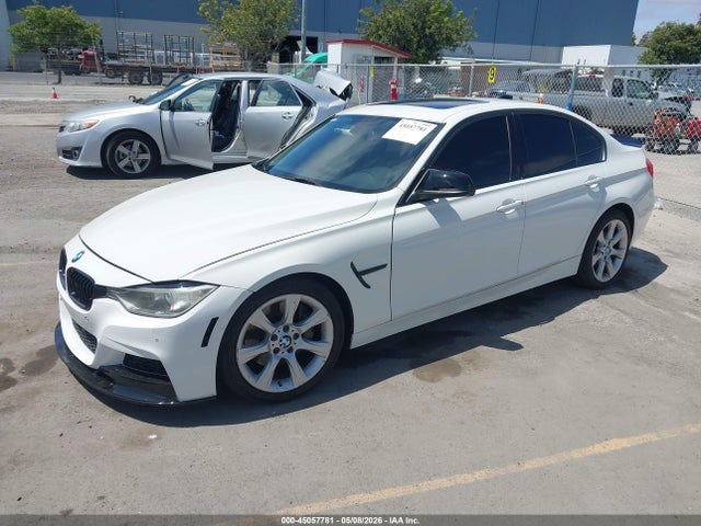 2015 Bmw 335i მანქანა იყიდება აუქციონზე, vin: WBA3A9G50FNS65784, აუქციონის ნომერი: 45057781
