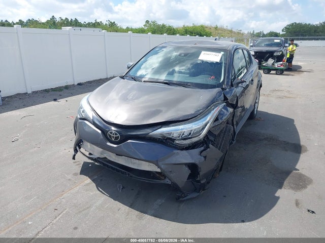 2020 Toyota C-hr Le მანქანა იყიდება აუქციონზე, vin: JTNKHMBX1L1089574, აუქციონის ნომერი: 45057782