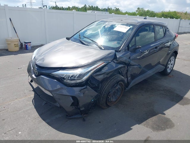 2020 Toyota C-hr Le მანქანა იყიდება აუქციონზე, vin: JTNKHMBX1L1089574, აუქციონის ნომერი: 45057782