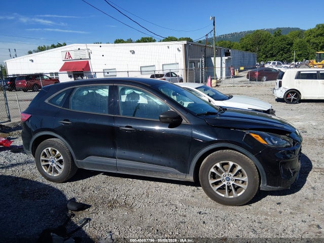 45057796 :رقم المزاد ، 1FMCU0F6XLUB77130 vin ، 2020 Ford Escape S مزاد بيع