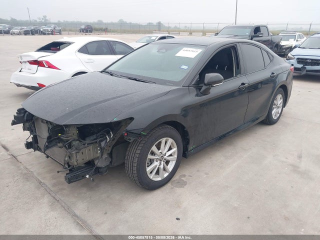 Toyota CAMRY LE 2025 4T1DAACK1SU019990 Image 2