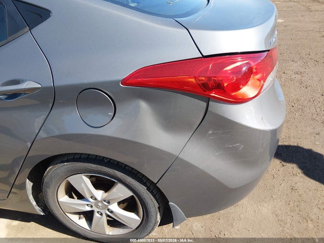 2013 Hyundai Elantra Gls მანქანა იყიდება აუქციონზე, vin: 5NPDH4AEXDH419204, აუქციონის ნომერი: 45057833
