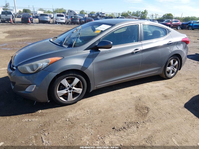 2013 Hyundai Elantra Gls მანქანა იყიდება აუქციონზე, vin: 5NPDH4AEXDH419204, აუქციონის ნომერი: 45057833