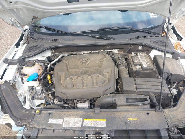 45057854 :رقم المزاد ، 1VWMA7A31NC001113 vin ، 2022 Volkswagen Passat 2.0t R-line مزاد بيع