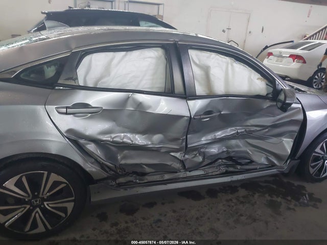 45057874 :رقم المزاد ، 19XFC1F71HE028498 vin ، 2017 Honda Civic Ex-l مزاد بيع