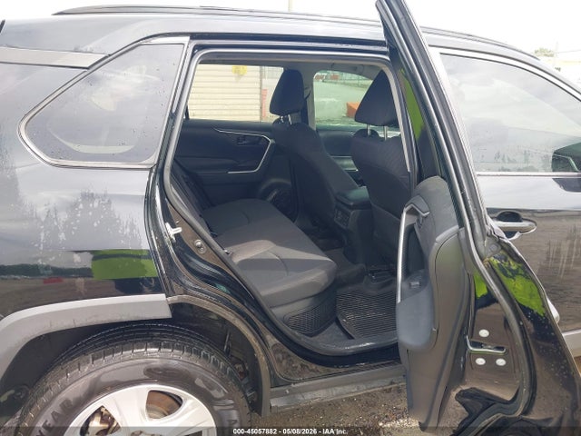 45057882 :رقم المزاد ، 4T3L6RFV3MU007576 vin ، 2021 Toyota Rav4 Hybrid Le مزاد بيع