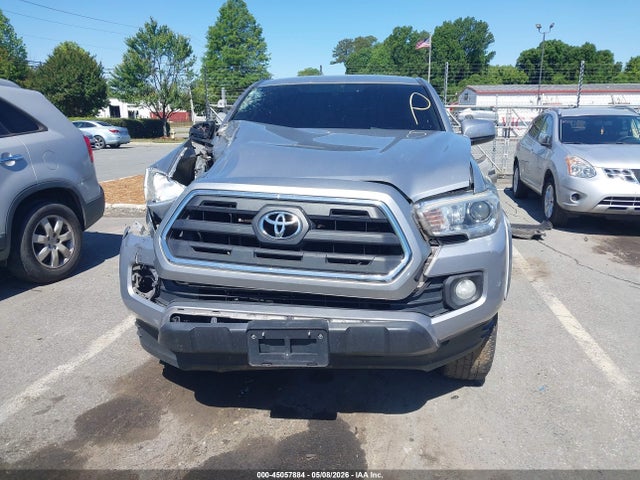 Aukcja sprzedaży 2017 Toyota Tacoma Sr5 V6, vin: 3TMAZ5CN1HM038957, numer aukcji: 45057884