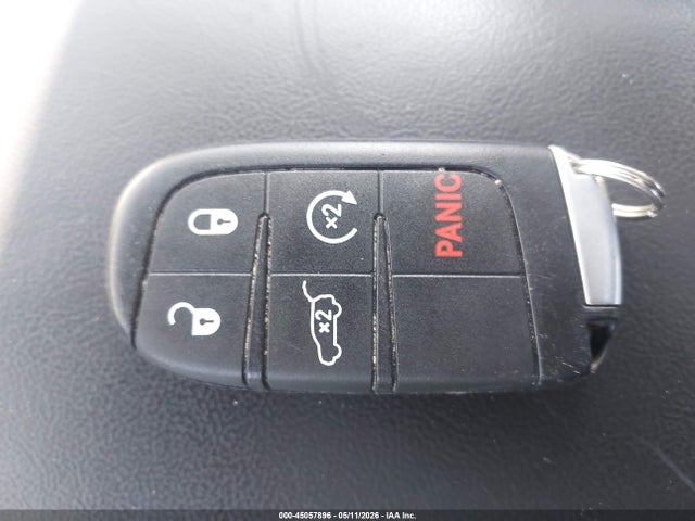 45057896 :رقم المزاد ، 1C4RJFBGXMC561389 vin ، 2021 Jeep Grand Cherokee Limited 4x4 مزاد بيع