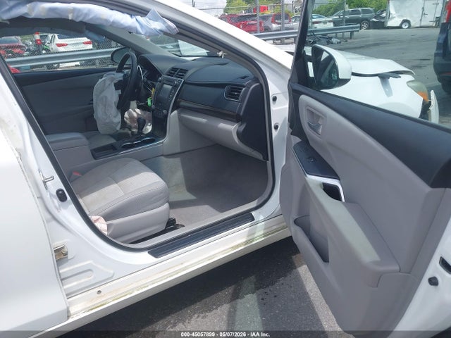 Продаж на аукціоні авто 2016 Toyota Camry Le, vin: 4T1BF1FK9GU127107, номер лоту: 45057899