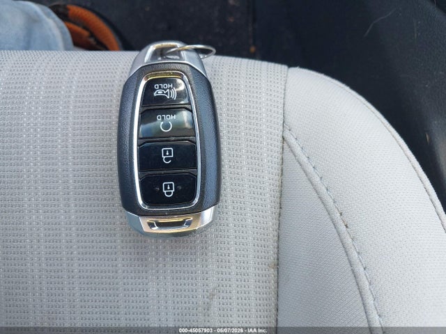 45057903 :رقم المزاد ، KM8K6CAB6PU062316 vin ، 2023 Hyundai Kona Sel مزاد بيع