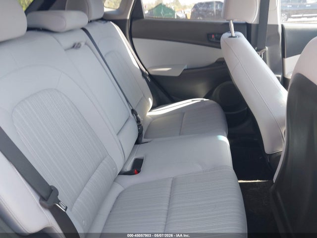 45057903 :رقم المزاد ، KM8K6CAB6PU062316 vin ، 2023 Hyundai Kona Sel مزاد بيع