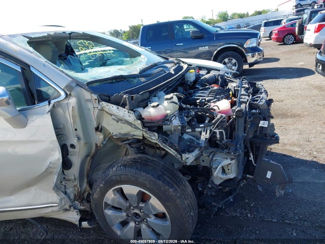 Aukcja sprzedaży 2019 Chrysler Pacifica Hybrid Limited, vin: 2C4RC1N7XKR590890, numer aukcji: 45057909