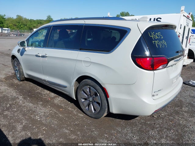 Aukcja sprzedaży 2019 Chrysler Pacifica Hybrid Limited, vin: 2C4RC1N7XKR590890, numer aukcji: 45057909