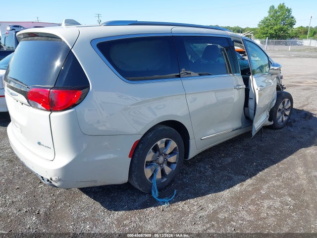 Aukcja sprzedaży 2019 Chrysler Pacifica Hybrid Limited, vin: 2C4RC1N7XKR590890, numer aukcji: 45057909