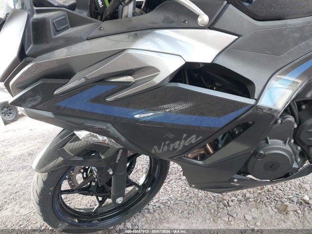 2025 Kawasaki Ex500 მანქანა იყიდება აუქციონზე, vin: ML5EXGG18SDA71786, აუქციონის ნომერი: 45057912