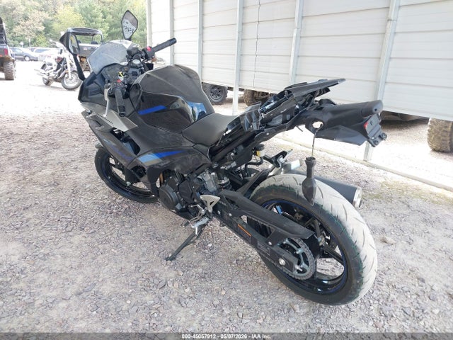 2025 Kawasaki Ex500 მანქანა იყიდება აუქციონზე, vin: ML5EXGG18SDA71786, აუქციონის ნომერი: 45057912