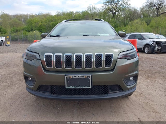 45057918 :رقم المزاد ، 1C4PJMLB2KD355389 vin ، 2019 Jeep Cherokee Latitude Plus 4x4 مزاد بيع