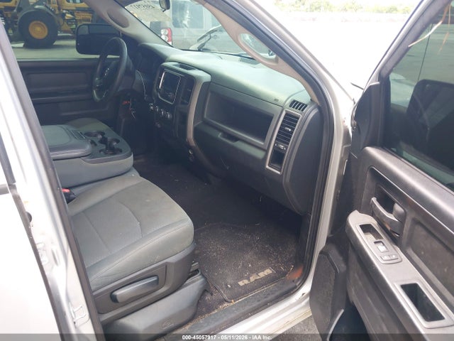 Продаж на аукціоні авто 2017 Ram 1500 Tradesman  4x2 6'4 Box, vin: 1C6RR6FT2HS551247, номер лоту: 45057917