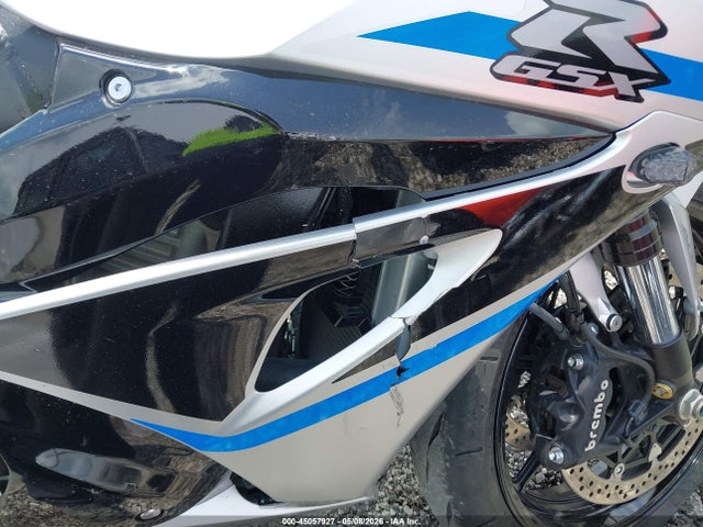 Suzuki GSX-R1000 2025 JS1DM11B6S7100443 Image 15
