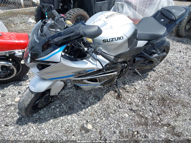 Suzuki GSX-R1000 2025 JS1DM11B6S7100443 Image 2