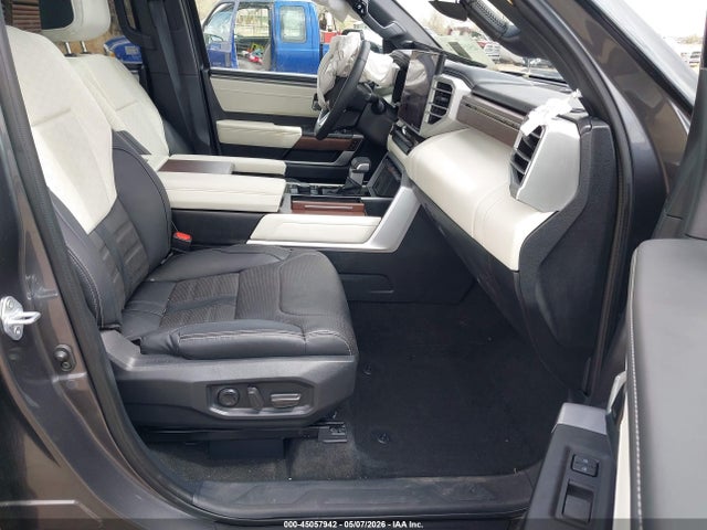 Продаж на аукціоні авто 2023 Toyota Tundra Hybrid Capstone, vin: 5TFVC5DB9PX036681, номер лоту: 45057942