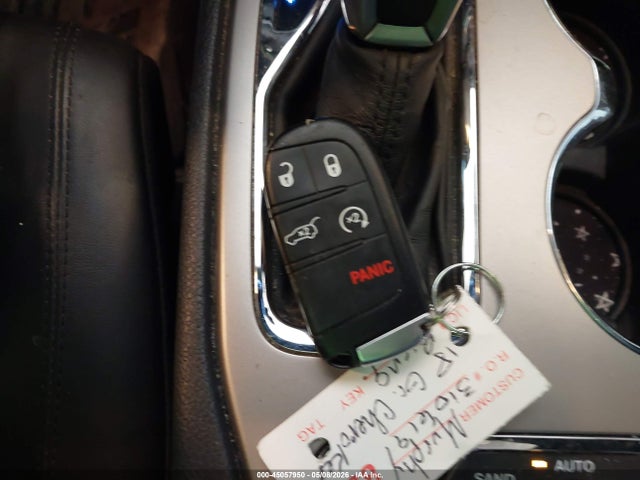 2018 Jeep Grand Cherokee Limited 4x4 მანქანა იყიდება აუქციონზე, vin: 1C4RJFBG8JC300113, აუქციონის ნომერი: 45057950