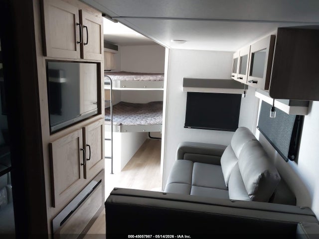 2025 Flagstaff Ct მანქანა იყიდება აუქციონზე, vin: 4X4TFLC24SZ196172, აუქციონის ნომერი: 45057987