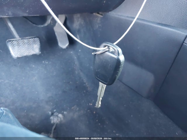45058024 :رقم المزاد ، 2T1BURHE9FC338383 vin ، 2015 Toyota Corolla Le مزاد بيع