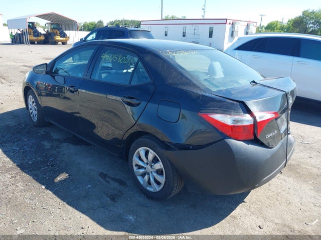 45058024 :رقم المزاد ، 2T1BURHE9FC338383 vin ، 2015 Toyota Corolla Le مزاد بيع