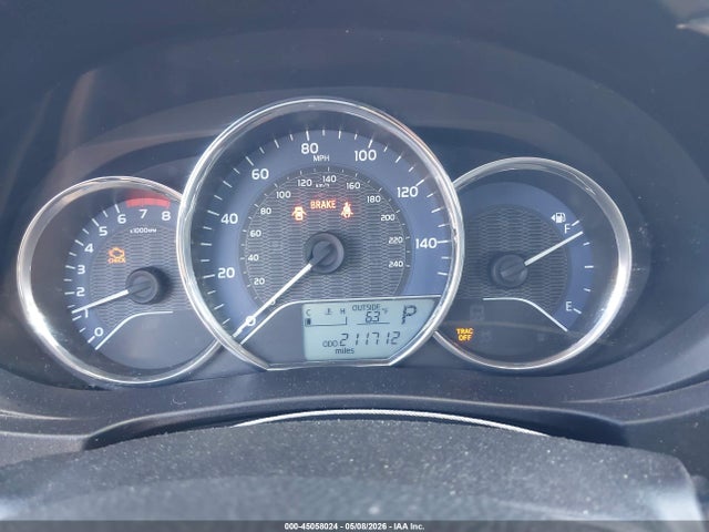 45058024 :رقم المزاد ، 2T1BURHE9FC338383 vin ، 2015 Toyota Corolla Le مزاد بيع