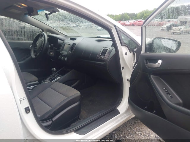 Продаж на аукціоні авто 2018 Kia Forte Lx, vin: 3KPFL4A75JE171095, номер лоту: 45058026