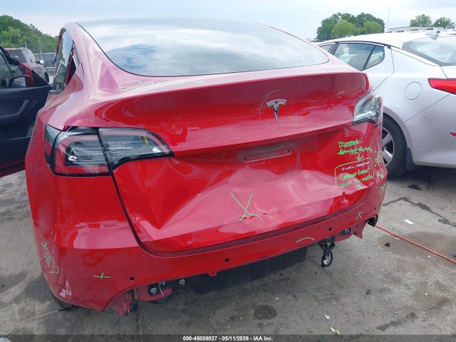 Продажа на аукционе авто 2020 Tesla Model Y Long Range Dual Motor All-wheel Drive, vin: 5YJYGDEE8LF010016, номер лота: 45058027