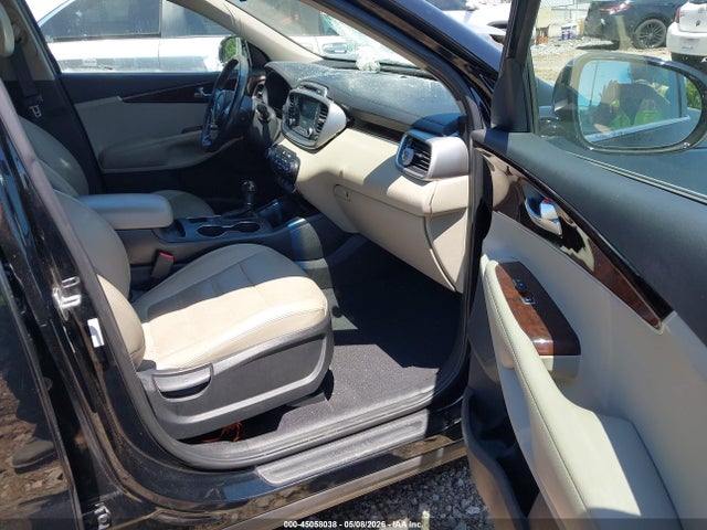 2017 Kia Sorento 2.4l Lx მანქანა იყიდება აუქციონზე, vin: 5XYPG4A3XHG285581, აუქციონის ნომერი: 45058038