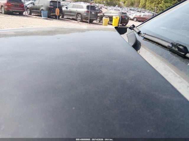 45058065 :رقم المزاد ، 1GYS4NKJ5FR697678 vin ، 2015 Cadillac Escalade Premium مزاد بيع