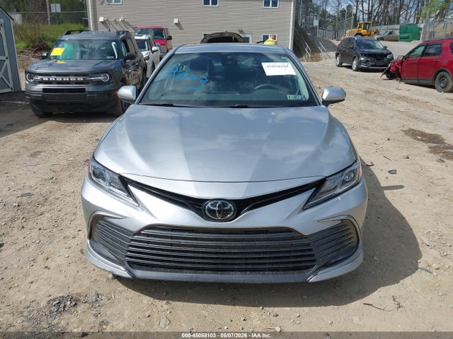 45058103 :رقم المزاد ، 4T1C11AK3PU823777 vin ، 2023 Toyota Camry Le مزاد بيع