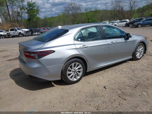 45058103 :رقم المزاد ، 4T1C11AK3PU823777 vin ، 2023 Toyota Camry Le مزاد بيع