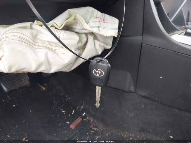2014 Toyota Corolla Le მანქანა იყიდება აუქციონზე, vin: 5YFBURHE6EP159541, აუქციონის ნომერი: 45058114