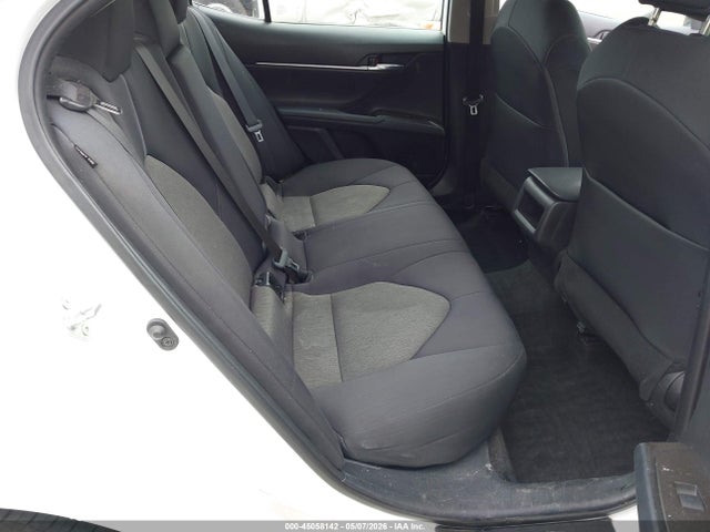 Продаж на аукціоні авто 2022 Toyota Camry Le, vin: 4T1C11AK4NU665558, номер лоту: 45058142