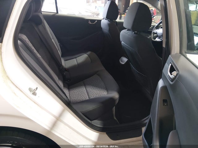 2018 Hyundai Ioniq Hybrid Blue მანქანა იყიდება აუქციონზე, vin: KMHC65LC0JU076290, აუქციონის ნომერი: 45058154