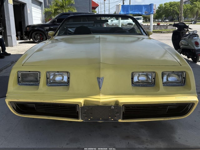 Продаж на аукціоні авто 1979 Pontiac Firebird Esprit, vin: 2T87Y9N192524, номер лоту: 45058162