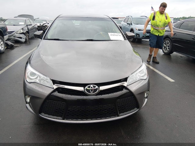 Продажа на аукционе авто 2015 Toyota Camry Se, vin: 4T1BF1FK7FU002461, номер лота: 45058178