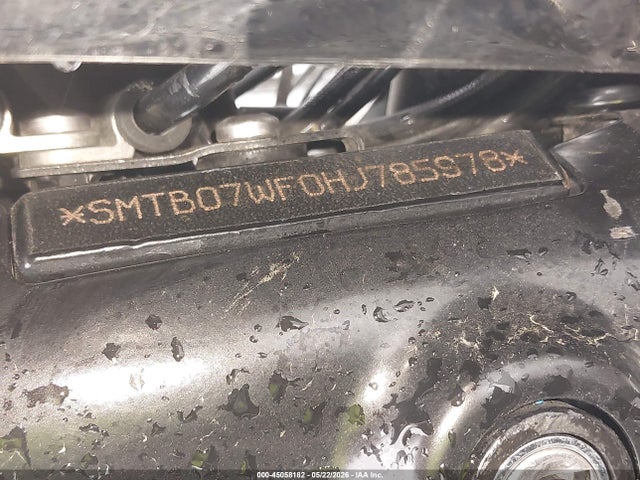 2017 Triumph Motorcycle Thunderbird Lt მანქანა იყიდება აუქციონზე, vin: SMTB07WF0HJ785978, აუქციონის ნომერი: 45058182