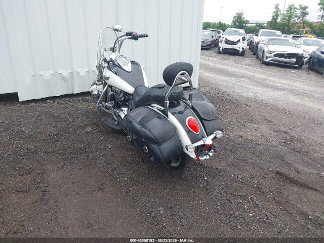 2017 Triumph Motorcycle Thunderbird Lt მანქანა იყიდება აუქციონზე, vin: SMTB07WF0HJ785978, აუქციონის ნომერი: 45058182