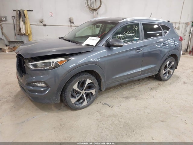 2016 Hyundai Tucson Sport მანქანა იყიდება აუქციონზე, vin: KM8J3CA27GU226502, აუქციონის ნომერი: 45058193